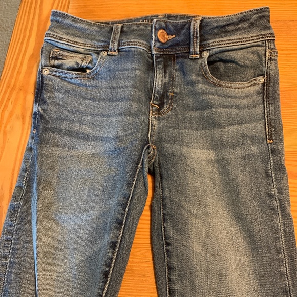AMERICAN EAGLE JEANS - Picture 2 of 4
